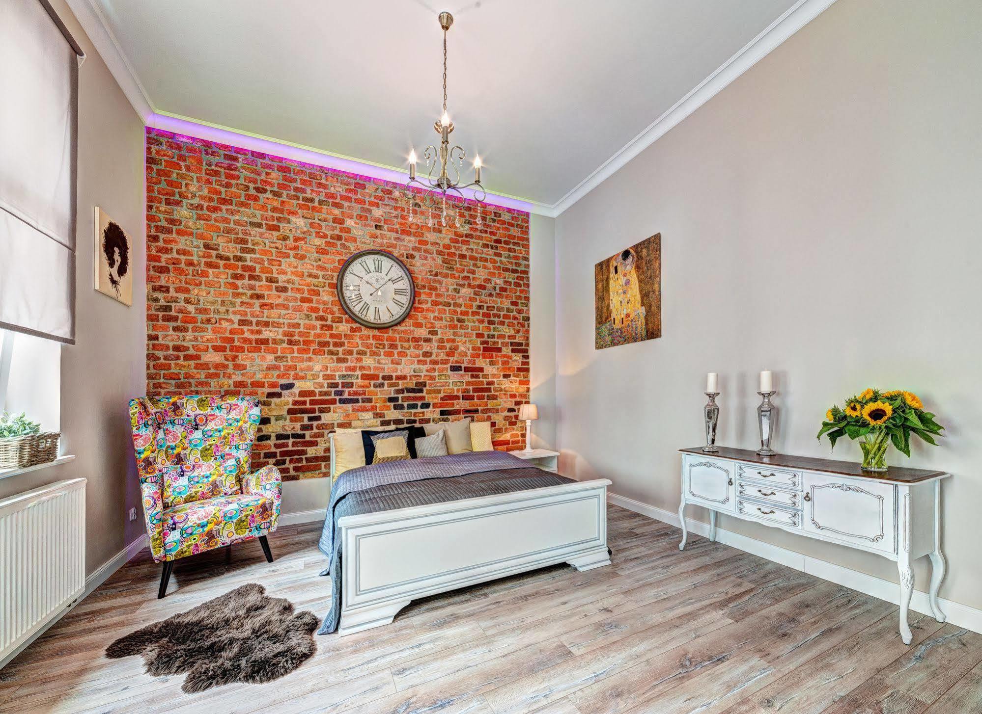 E-Apartamenty Swiety Marcin Poznań Buitenkant foto