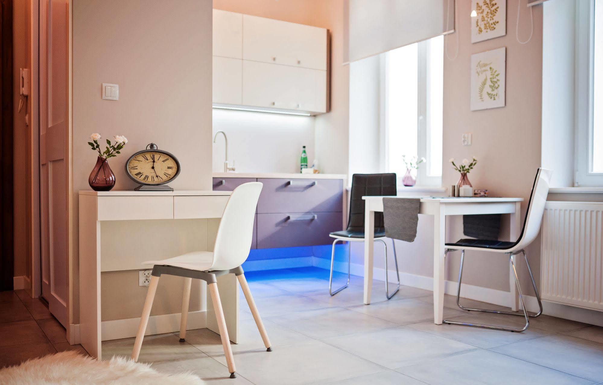 E-Apartamenty Swiety Marcin Poznań Buitenkant foto