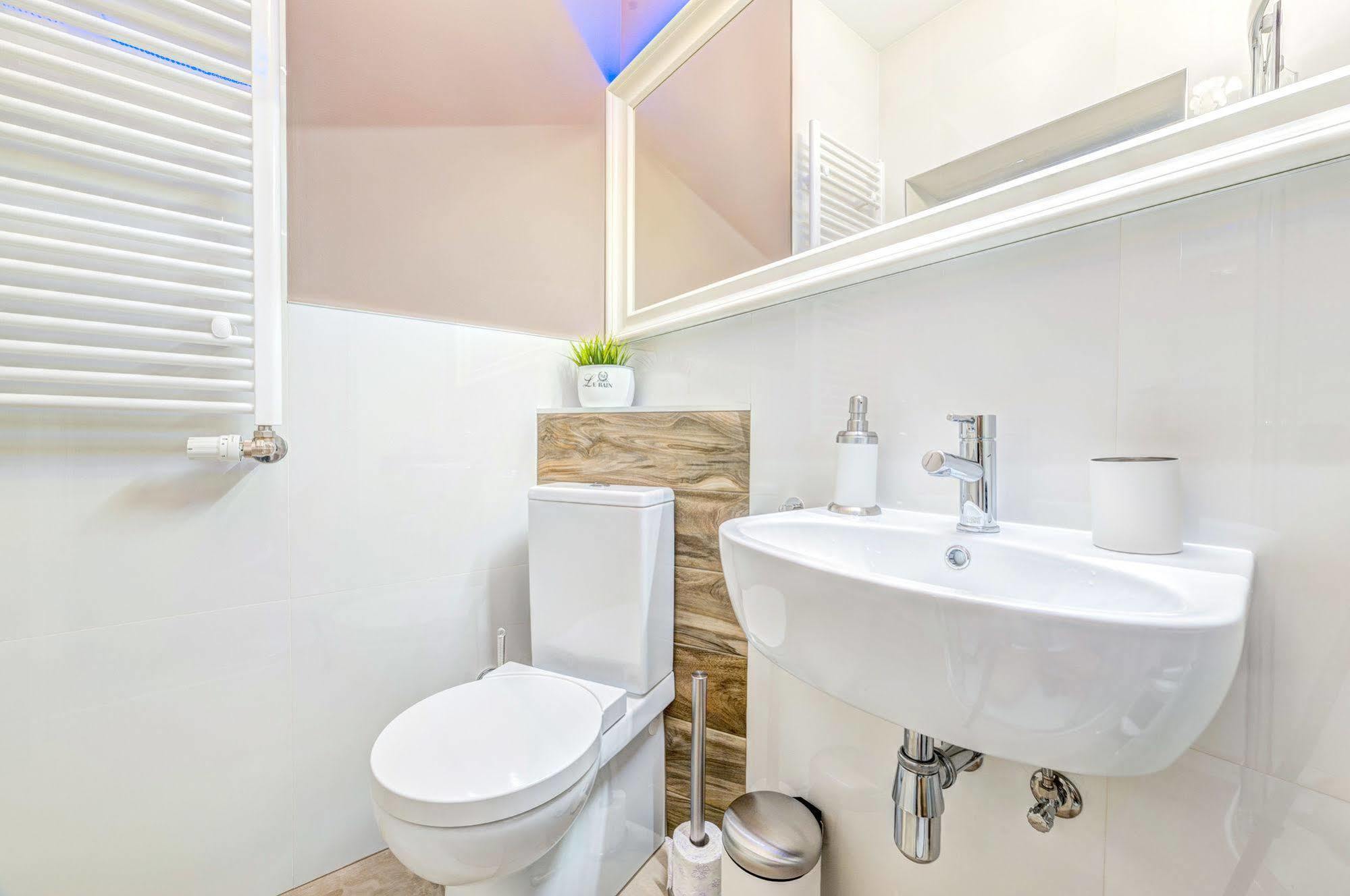E-Apartamenty Swiety Marcin Poznań Buitenkant foto